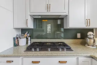 1805 Wrightsville Avenue, Wilmington, NC 28403 – photo 16: 20-web-or-mls-DSC00079