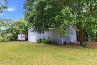104 Inlet Drive, Elizabeth City, NC 27909 – photo 7: 16_104_inlet_dr_e_city_033