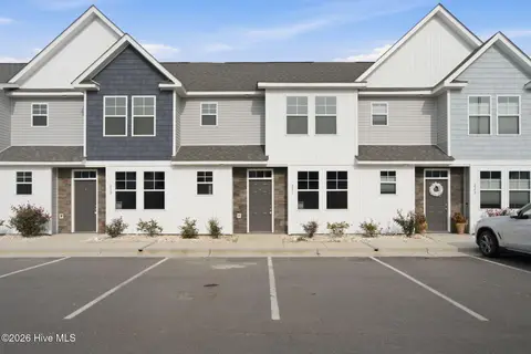 221 Sandy Cove Ln, Sneads Ferry