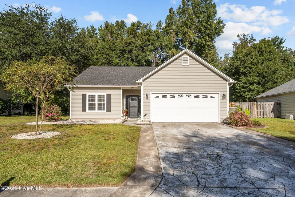 209 Olde Well Loop Road, Wilmington, NC 28411 – photo 1 of 1: Front