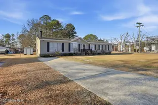 1585 Old Grantham Road, Goldsboro, NC 27530 – photo 3: 1585 Old Grantham Rd-3