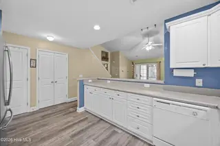8836 Plantation Landing Drive, Wilmington, NC 28411 – photo 10: 15_kitchen