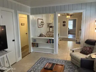 415 E 5th Street, Washington, NC 27889 – photo 13: Den Kitchen