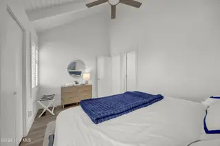 305 S South Bald Head Wynd Unit 10, Bald Head Island, NC 28461 — 3-bedroom home in BHI Stage I Villas, Bald Head Island, NC, photo 16 of 48: 013_img_3141_130