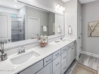 27 N Bandwheel Way, Hampstead, NC 28443 – photo 20: Primary Bath