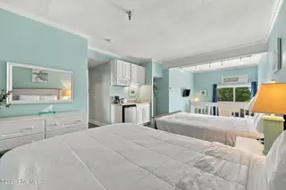 602 W Fort Macon Road 241, Atlantic Beach, NC 28512 – photo 21: 21-web-or-mls-IMG_0378-edit