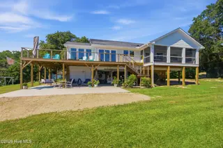 210 Upchurch Drive, Newport, NC 28570 – photo 5: IMG_7817
