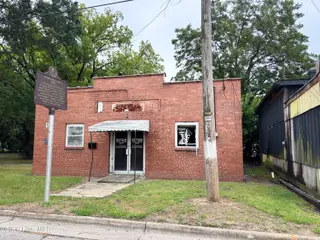 121 Pettigrew Street S, Wilson, NC 27893 – photo 1: Front
