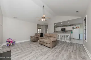 124 Weste Avenue, Jacksonville, NC 28540 – photo 17: LivingRoom