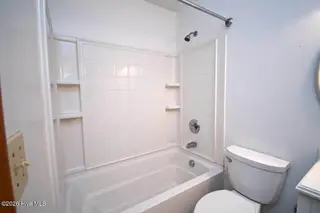 112 James Drive, Emerald Isle, NC 28594 – photo 17: Master Bath View 2