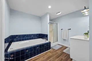 2007 Royal Pines Drive, New Bern, NC 28560 – photo 19: Primary Bath