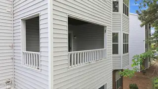 3320 Mulberry Lane G, Greenville, NC 27858 – photo 7: 7-web-or-mls-DJI_20260806144140_0227_D