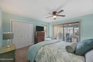 10051 Windward Drive, New Bern, NC 28560 – photo 9: MASTER BEDROOM III