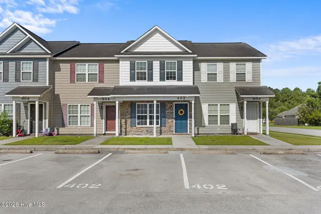 402 Caldwell Loop, Jacksonville, NC 28546