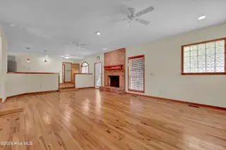 1710 Scotts Hill Loop Road, Wilmington, NC 28411 – photo 5: Scotts Hill Loop Road (5)