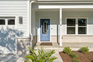214 NE 38th Street, Oak Island, NC 28465 – photo 2