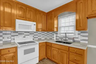 4069 4th Street, Surf City, NC 28445 – photo 16