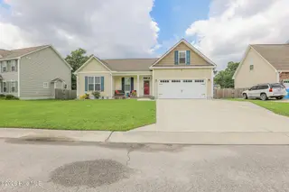 223 Holly Grove Court E, Jacksonville, NC 28540 – photo 8