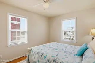2004 W Beach Drive, Oak Island, NC 28465 – photo 24: 2004_W_Beach_Dr_Oak_Island_NC (41)