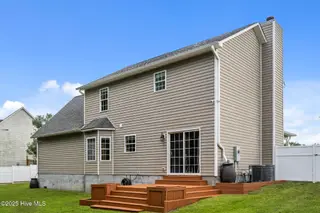 116 Linden Road, Richlands, NC 28574 – photo 8: 9-web-or-mls-08