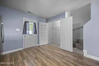 208 Springwood Drive, Jacksonville, NC 28546 – photo 7: 13-web-or-mls-208 Springwood Dr. 30