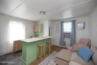 12 Nathan Street, Wrightsville Beach, NC 28480 — 8-bedroom home, Wrightsville Beach, NC, photo 12 of 27: 12 nathan st-21