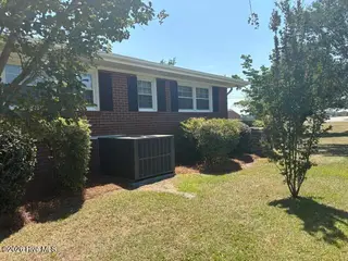 1277 Hwy 258 N, Kinston, NC 28504 – photo 4: IMG_2367