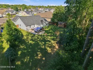 613 Rockland Drive, Greenville, NC 27858 – photo 4: 11-web-or-mls-DJI_20260916154051_0075_D