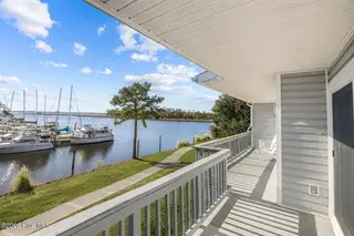 2213 Harbourside Drive, New Bern, NC 28560 – photo 1: 2nd Floor Balcony