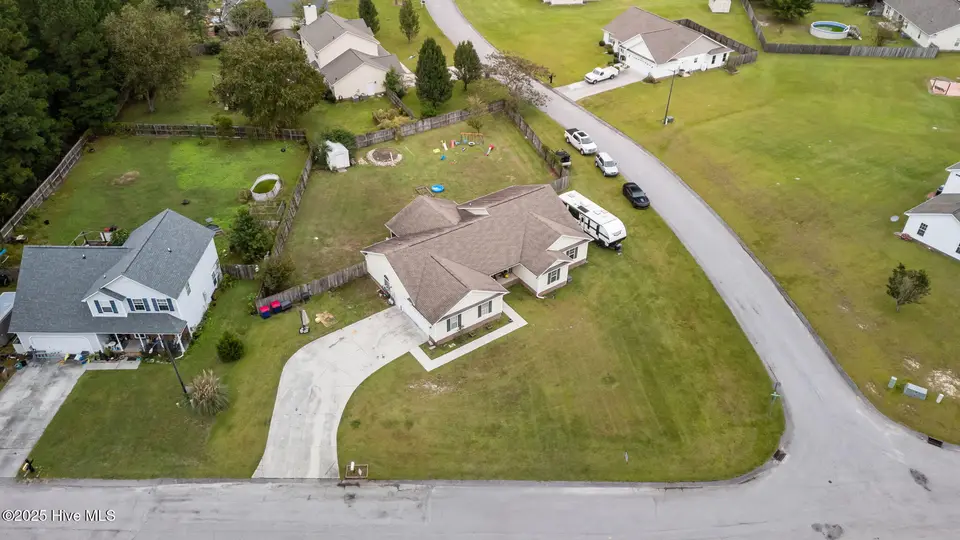 114 Trailwood Drive, Hubert, NC 28539 – photo 1 of 25: Aerial View