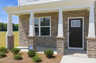 1051 Queensland Lane, Ayden, NC 28513 – photo 5: 9-web-or-mls-BLS_0005
