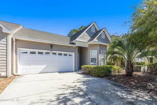 5118 Elton Drive SE, Southport, NC 28461 — 3-bedroom townhome in South Harbour Village, Southport, NC, photo 1 of 62: 5118 Elton Dr