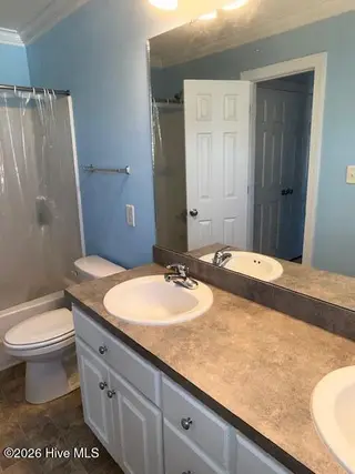 3400 Saybrook Court, Winterville, NC 28590 – photo 17: IMG_0498