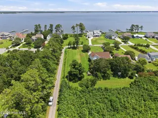1513 956 Scotts Landing, Morehead City, NC 28557 – photo 9: 10-web-or-mls-DJI_20260730125311_0372_D_