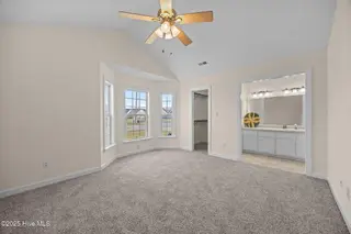 1008 Penncross Drive, Greenville, NC 27834 — 3-bedroom home in Meadow Woods, Greenville, NC, photo 8 of 17
