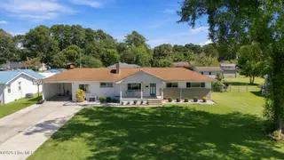 908 Greenfield Heights Boulevard, Havelock, NC 28532 — 4-bedroom home in Greenfield Heights, Havelock, NC, photo 2 of 45: 6-web-or-mls-DJI_20260921125214_0151_D