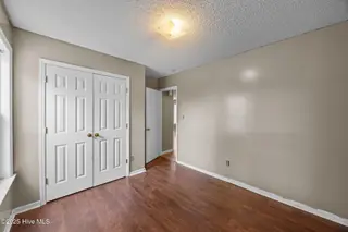 1403 Lockwood Road, Kinston, NC 28501 — 3-bedroom home in Brentwood, Kinston, NC, photo 20 of 32: 3rd Bedroom