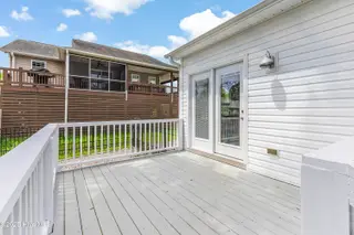 303 W Oak Island Drive, Oak Island, NC 28465 – photo 24: 303 W Oak Island Dr-23