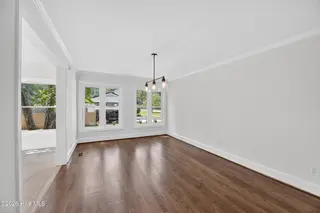 208 Dupont Circle, Greenville, NC 27858 – photo 15: Dining room