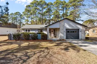 1511 Caracara Drive, New Bern, NC 28560 – photo 3: 2-web-or-mls-0C0A2162