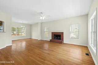 1652 Chadwick Shores Drive, Sneads Ferry, NC 28460 – photo 5: 9