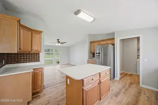 222 Katies Trail, Elizabeth City, NC 27909 – photo 16: kitchen granite countertop