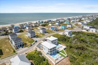 409 E Fourth Street, Ocean Isle Beach, NC 28469 – photo 8: 16-Kahunaphoto.com-8.jpg