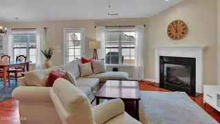 528 Arbor Drive, Greenville, NC 27858 – photo 8: Living Room