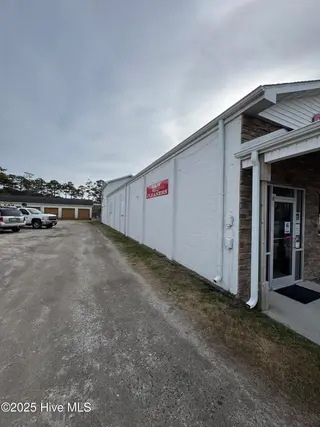1412 Live Oak Street, Beaufort, NC 28516 – photo 2: IMG_2261