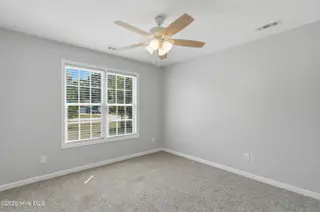 102 Ashbury Park Lane, Richlands, NC 28574 – photo 10: 102 Ashbury _ Interior -9