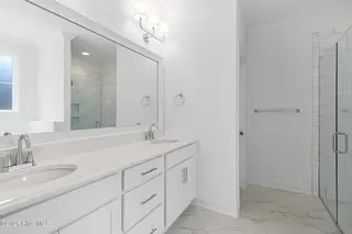 222 Windswept Lane, Beaufort, NC 28516 – photo 23: Primary Bath
