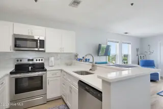 790 New River Inlet Road 205b, North Topsail Beach, NC 28460 — 1-bedroom condo in Villa Capriani, North Topsail Beach, NC, photo 6 of 43: 39GhRsM%21download