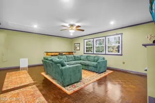 2016 Spencer Avenue, New Bern, NC 28560 – photo 24: 18_24