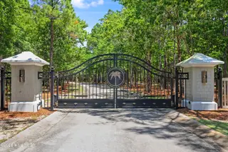 607 Carvalho Terrace SE, Bolivia, NC 28422 — 4-bedroom home in Seawatch @ Sunset Harbor, Bolivia, NC, photo 2 of 75: HewittProductions607132